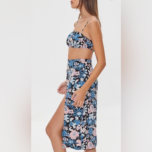 Forever21: Floral Print Crop Top & Midi Skirt Set - Picture 3 of 3